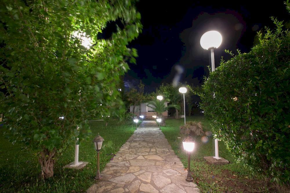 Hotel Theoxenia Anex Missolonghi Экстерьер фото