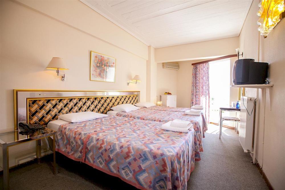 Hotel Theoxenia Anex Missolonghi Экстерьер фото