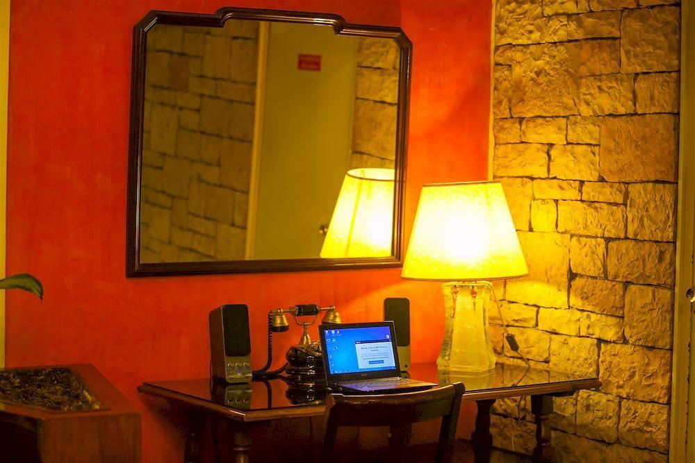 Hotel Theoxenia Anex Missolonghi Экстерьер фото